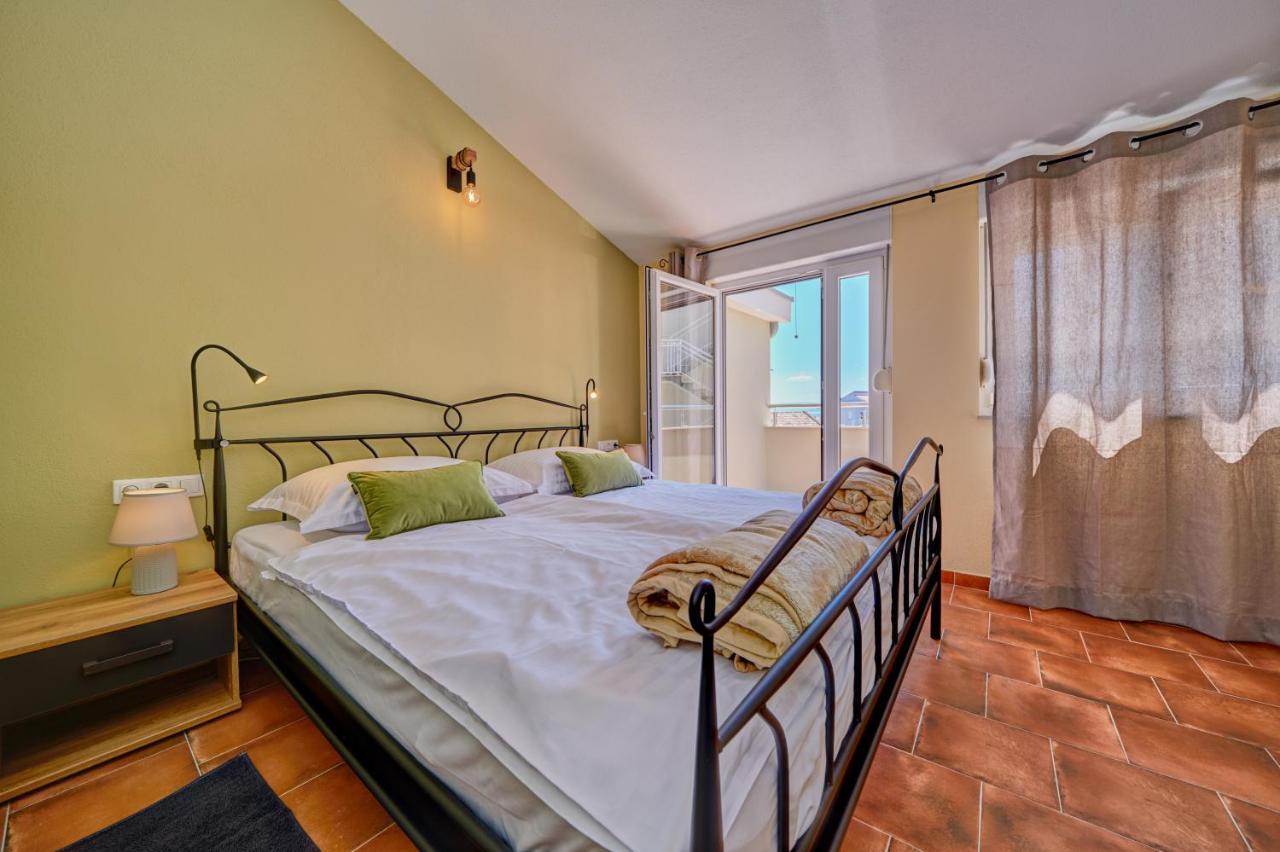 Anovi Holiday Homes By Litto Trogir Exterior foto