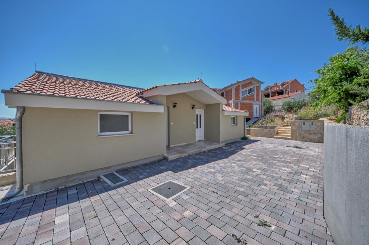 Anovi Holiday Homes By Litto Trogir Exterior foto
